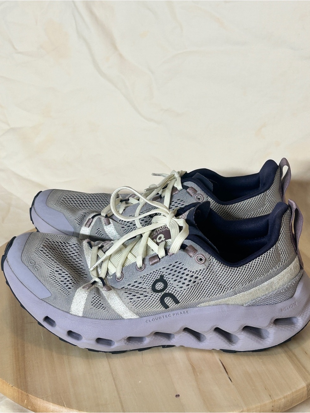On Women’s Cloudsurfer Trail Seedling/Lilac Mesh Running Shoes US 8